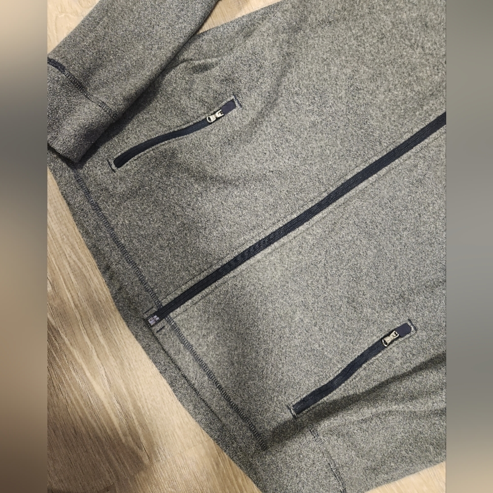 Women's Jacket - Picture 4 of 4